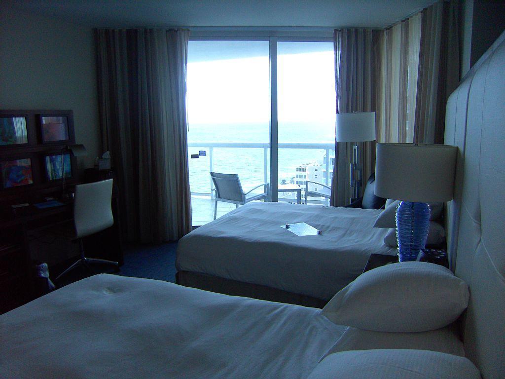 Private Residences Fort Lauderdale Beach Resort Стая снимка